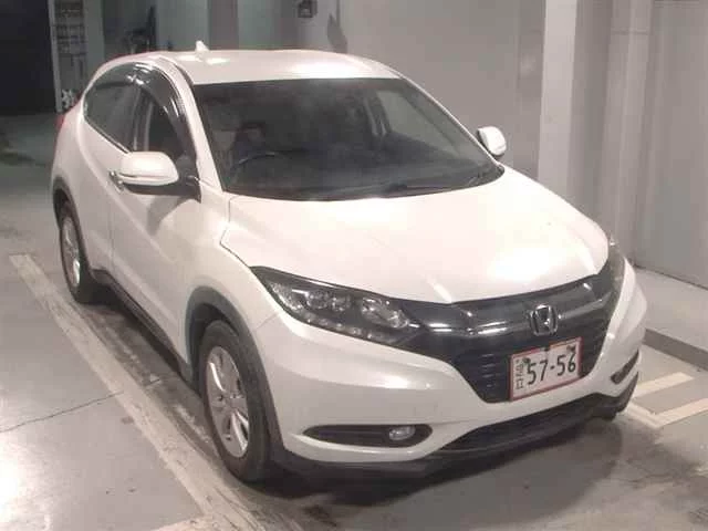 Honda Vezel Лот № 2015