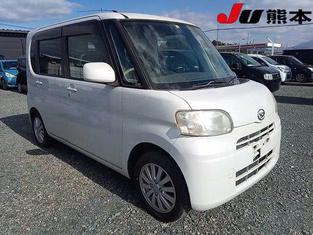 Daihatsu Tanto Лот № 2010