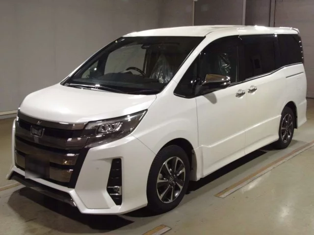 Toyota Noah Лот № 80027 2021