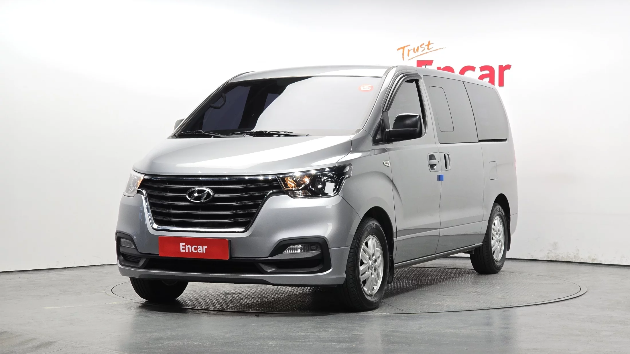 Hyundai Starex 2018
