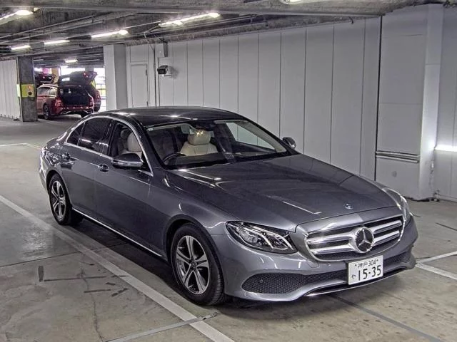 Mercedes-Benz E-Класс