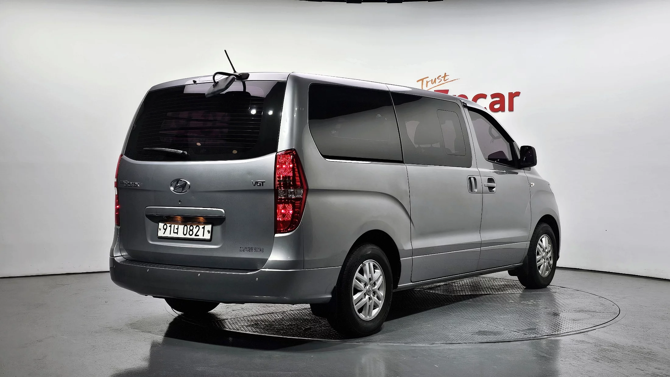 Hyundai Starex 2018