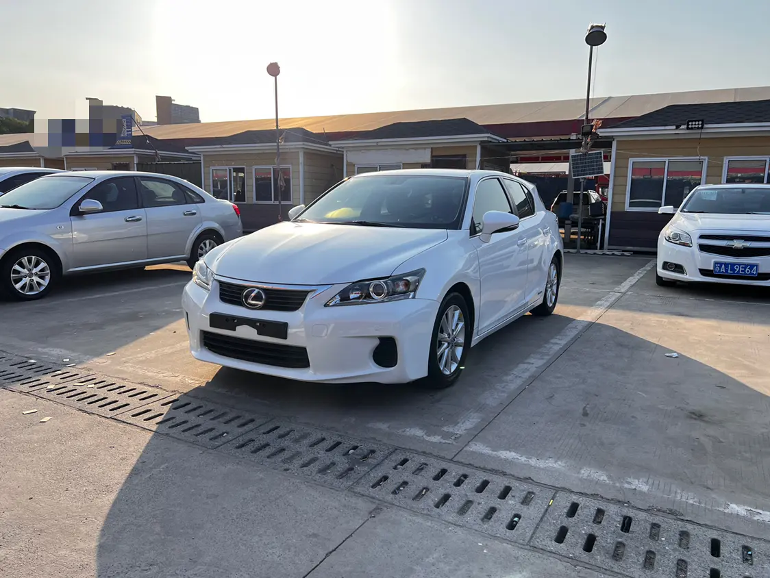 Lexus CT I