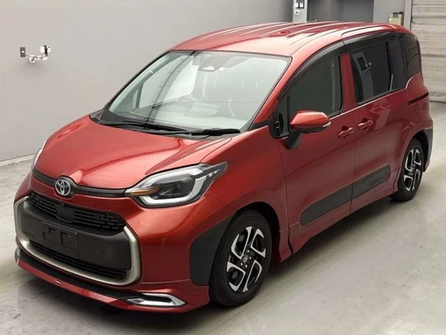 Toyota Sienta III