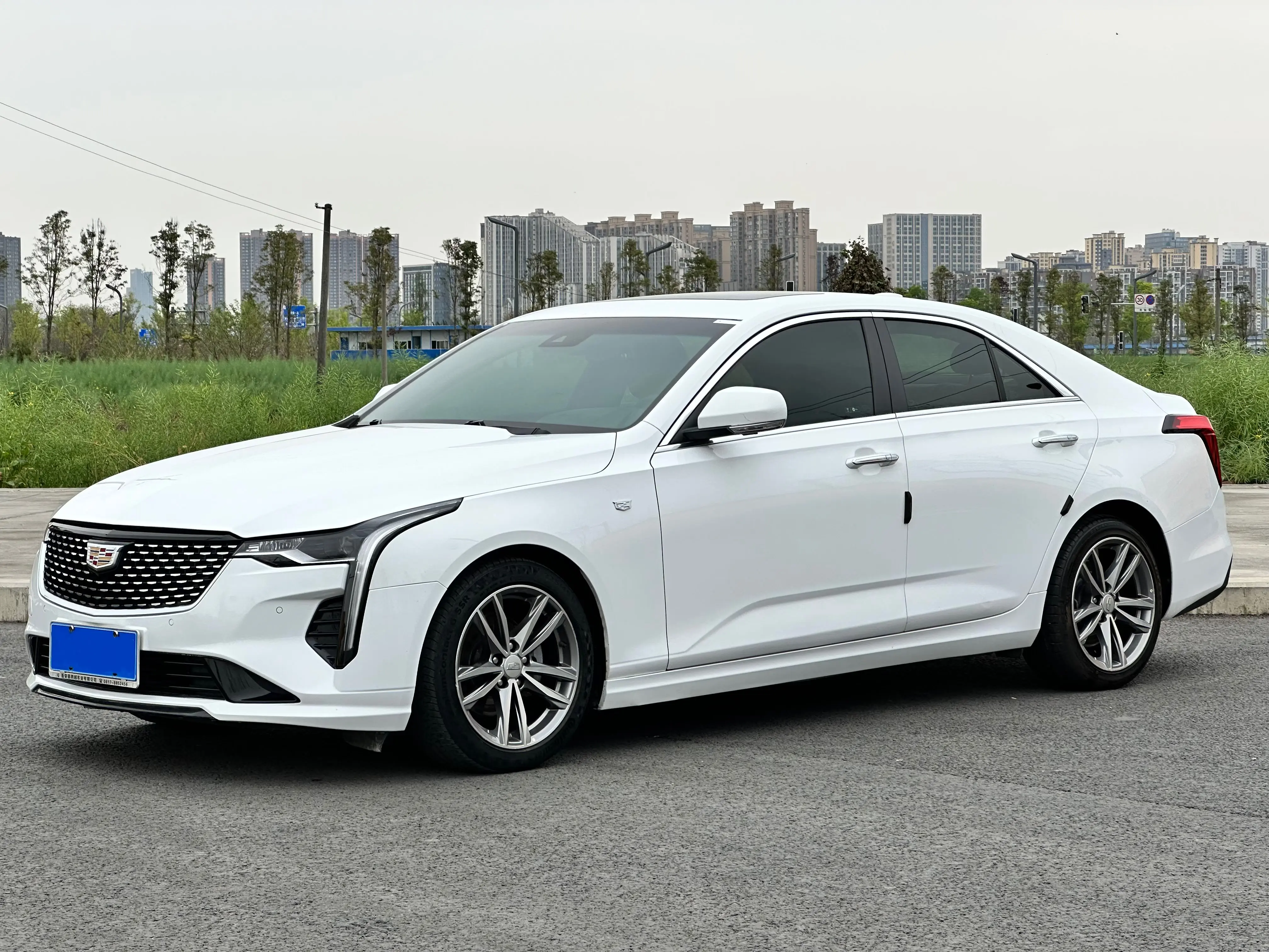 Cadillac CT4 I