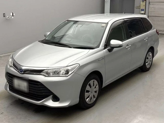 Toyota Corolla Fielder Лот № 456 2017