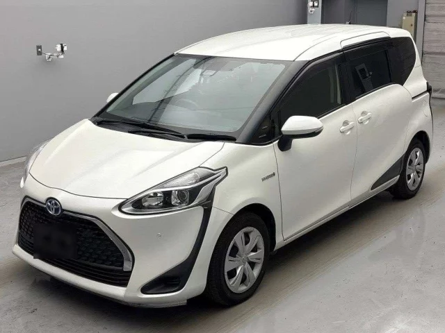 Toyota Sienta Лот № 446 2018