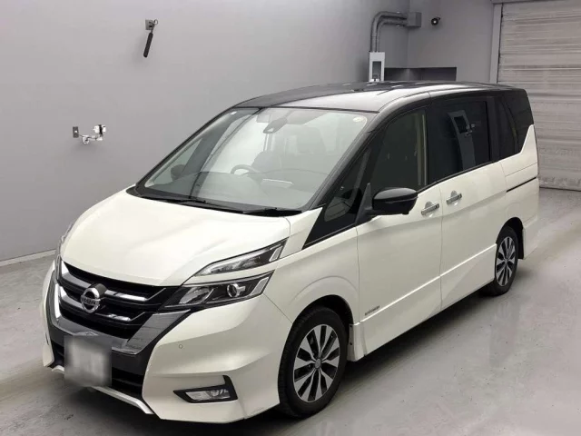 Nissan Serena Лот № 12687 2018