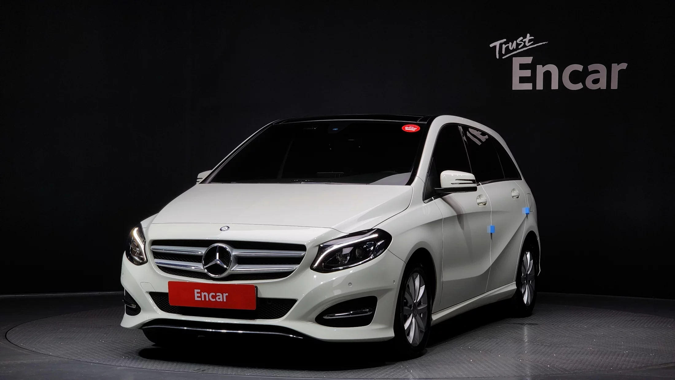 Mercedes-Benz B-Class B200 D B200 d 2016