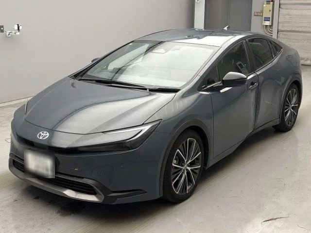 Toyota Prius Лот № 410 2025