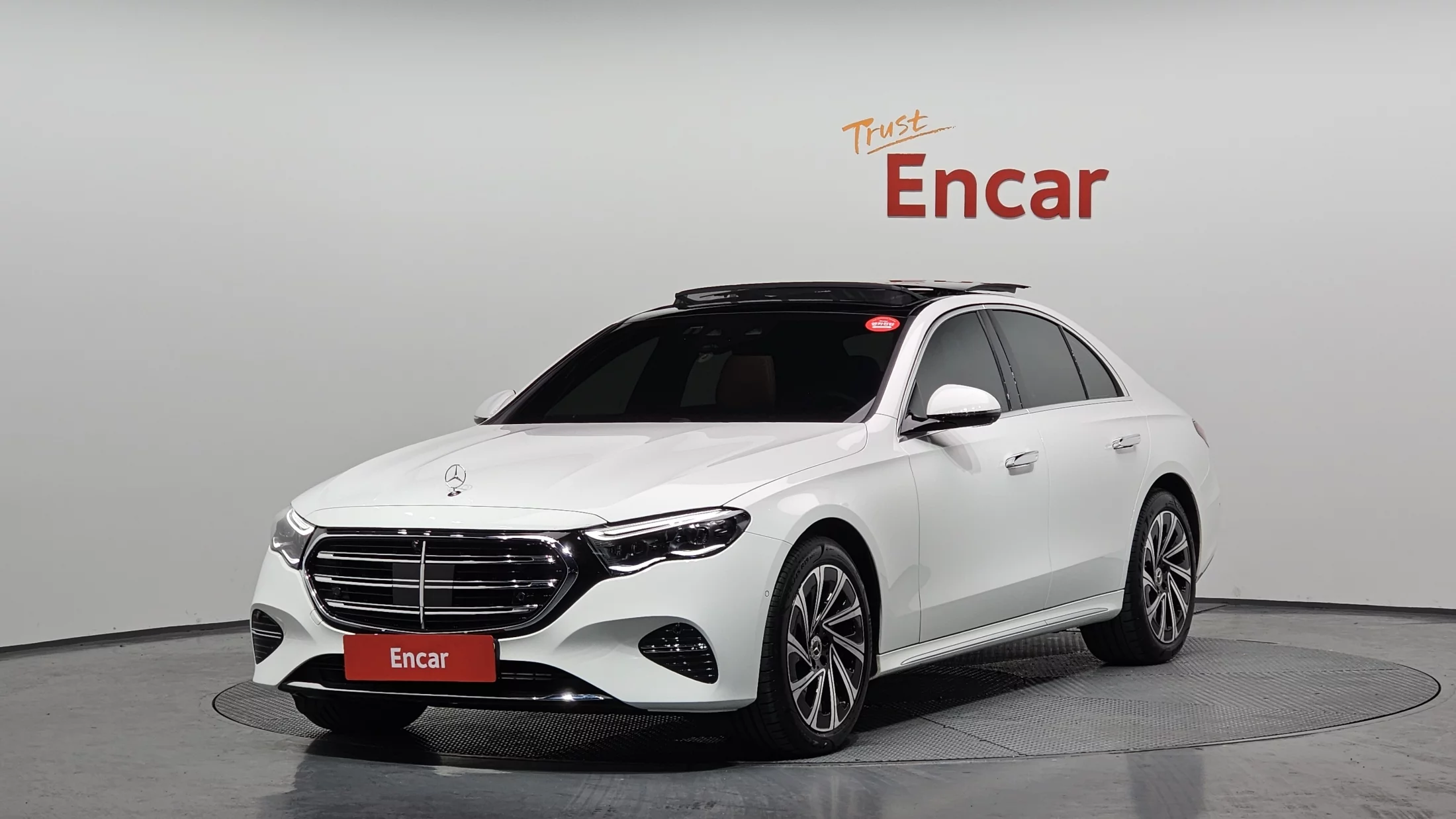 Mercedes-Benz E-Класс 2024