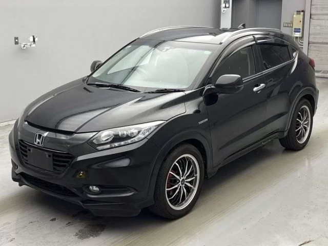 Honda Vezel Лот № 392 2015