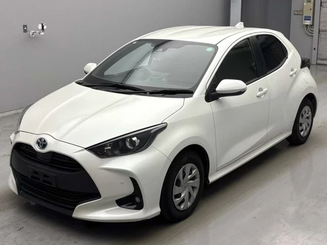 Toyota Yaris Лот № 12588 2021