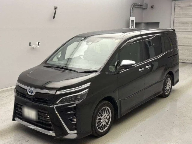 Toyota Voxy III (R80) Рестайлинг