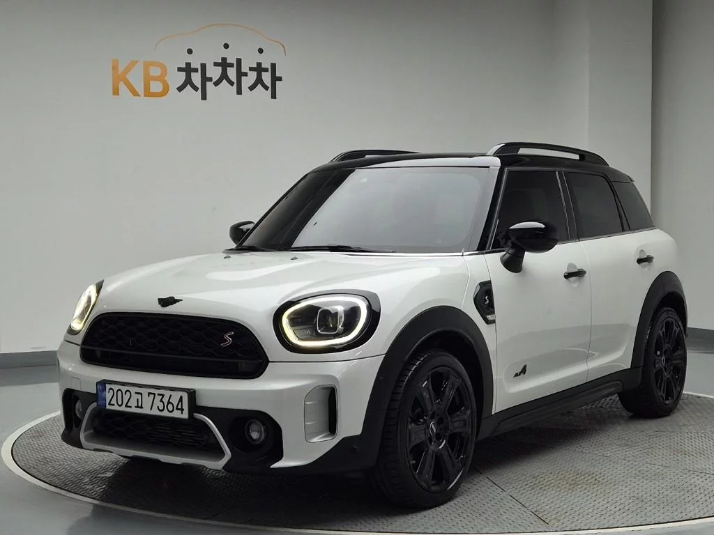 Mini Countryman II Рестайлинг