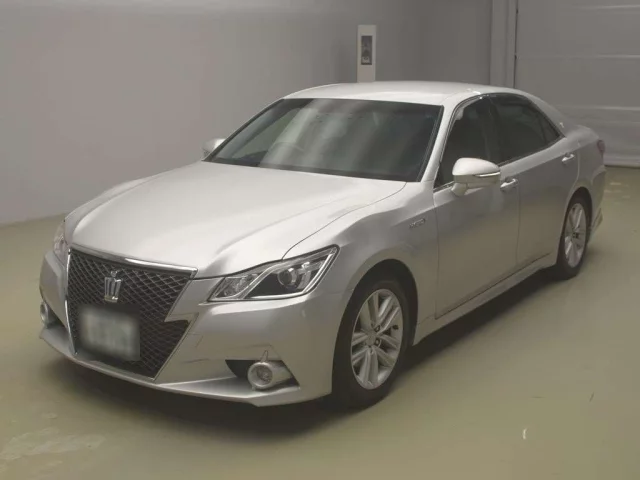 Toyota Crown Лот № 80065 2013