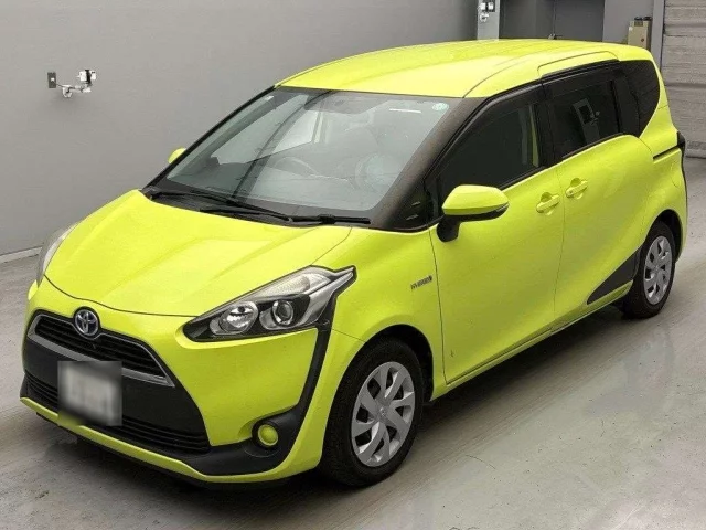 Toyota Sienta Лот № 258 2015