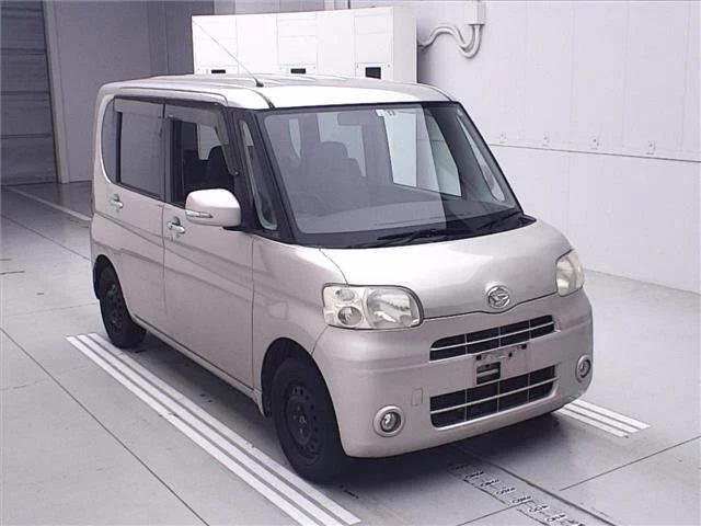 Daihatsu Tanto Лот № 80625 2011