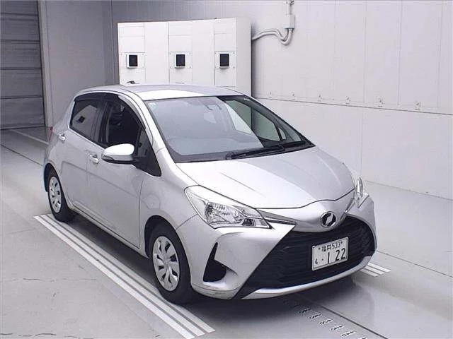 Toyota Vitz III (XP130) Рестайлинг