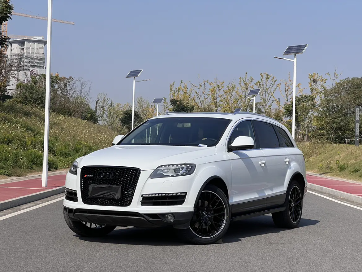 Audi Q7 II (4M)