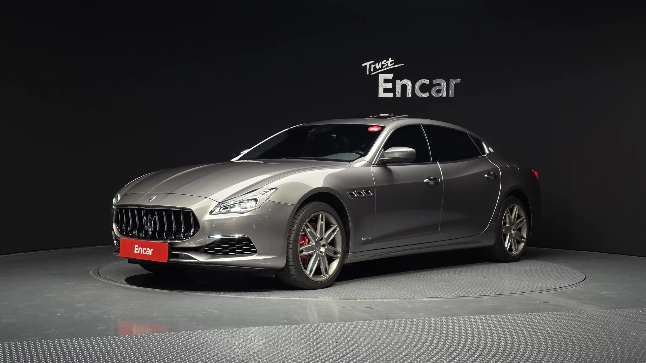 Maserati Quattroporte VI Рестайлинг