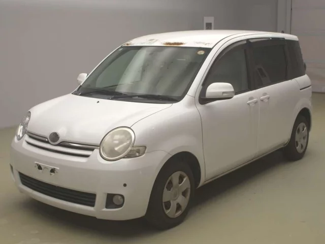 Toyota Sienta Лот № 80526 2008