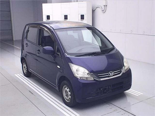 Daihatsu Move V