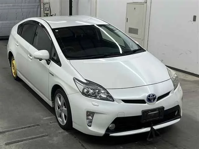 Toyota Prius Лот № 80077 2013