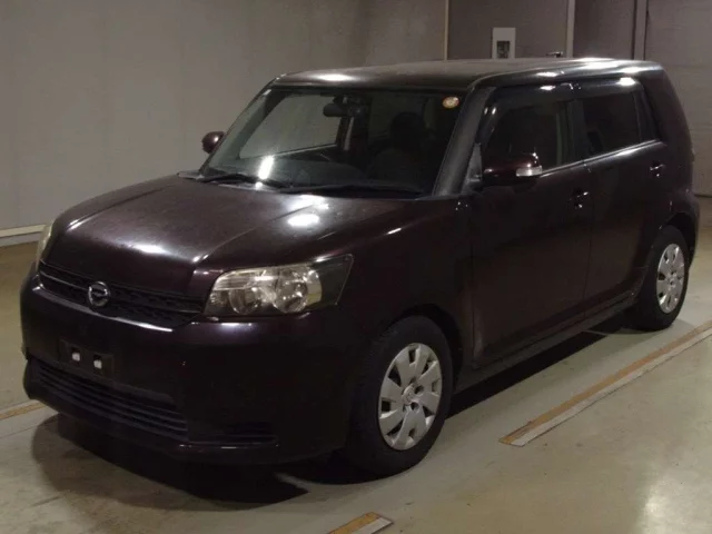 Toyota Corolla Rumion Лот № 2012