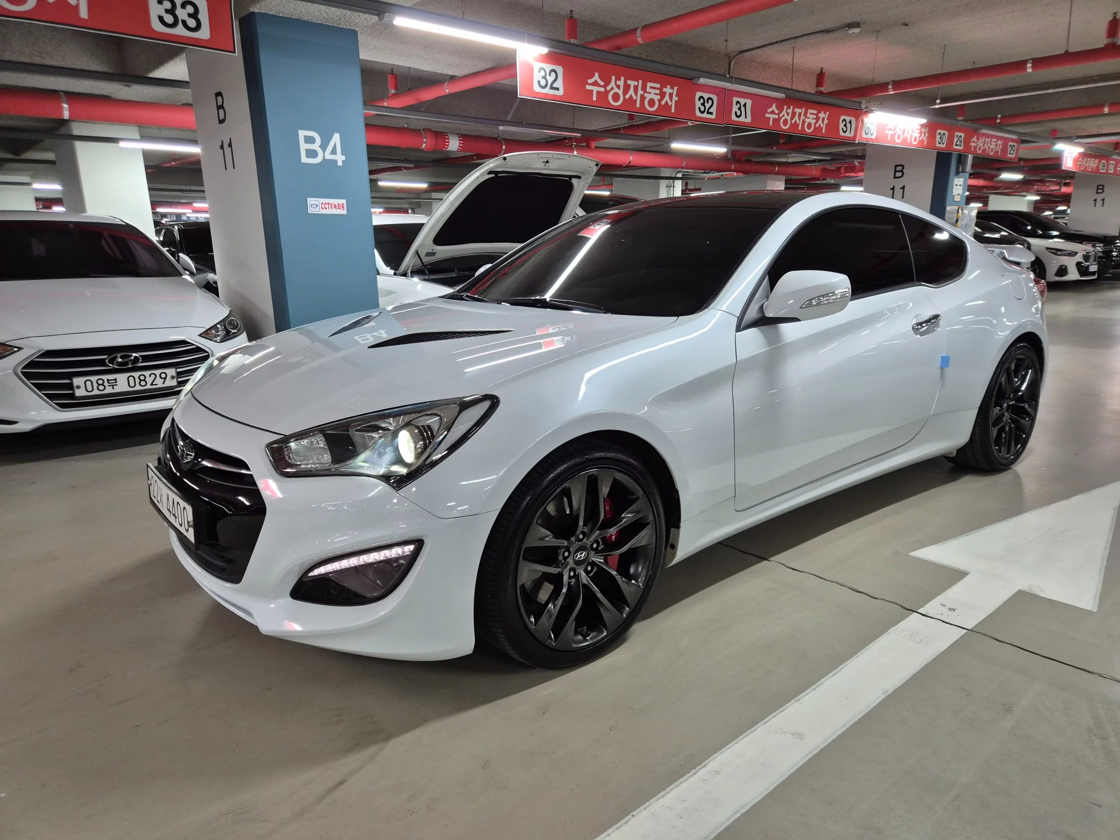 Hyundai Genesis 2014