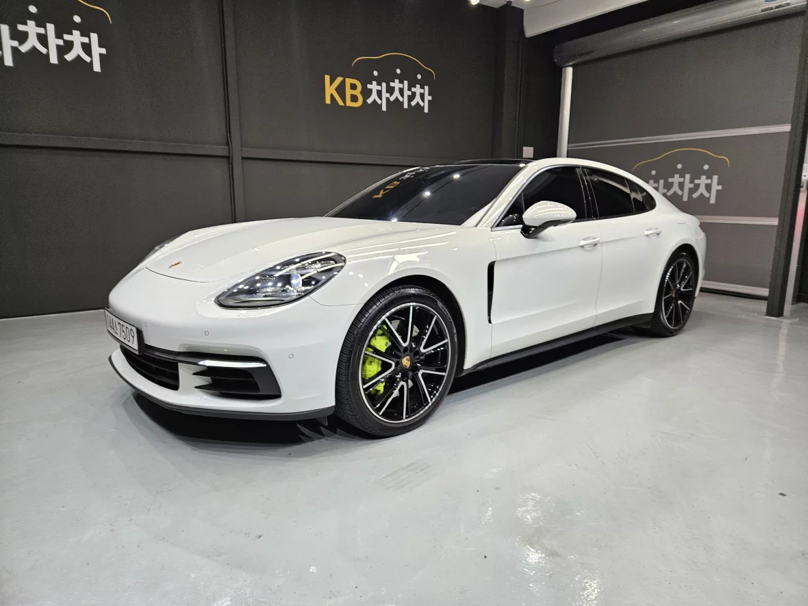Porsche Panamera II