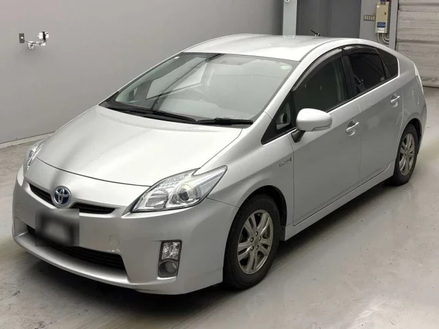 Toyota Prius Лот № 2010