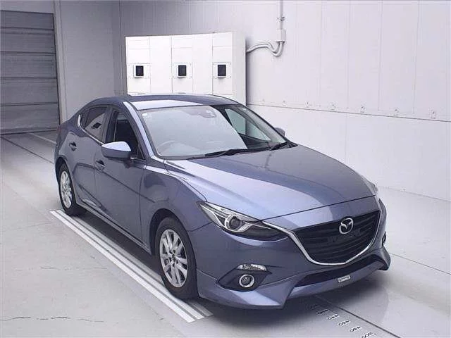 Mazda Axela Лот № 70390 2015