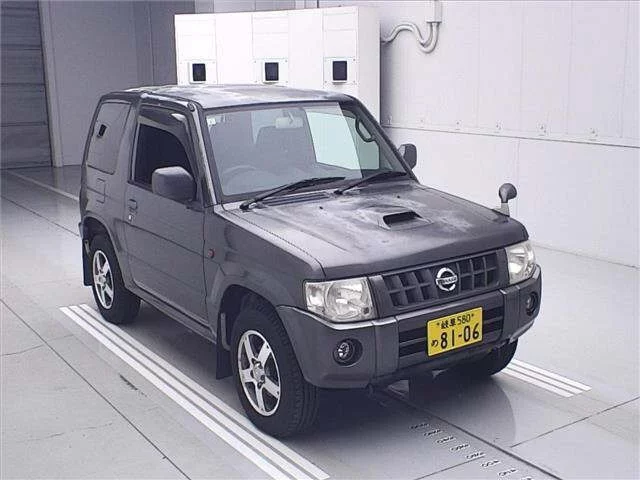 Nissan Kix