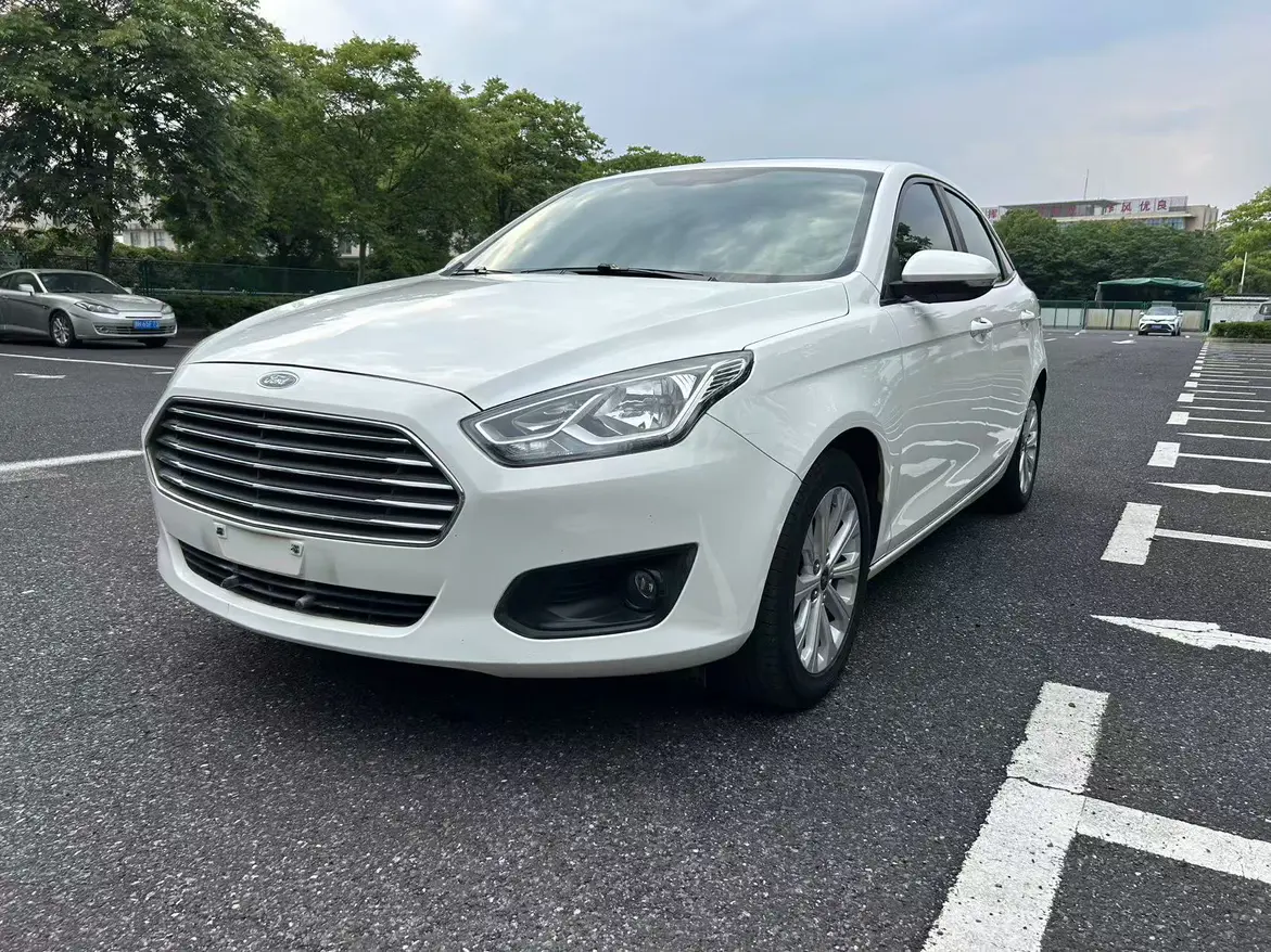 Ford Forrest №19409529 2018