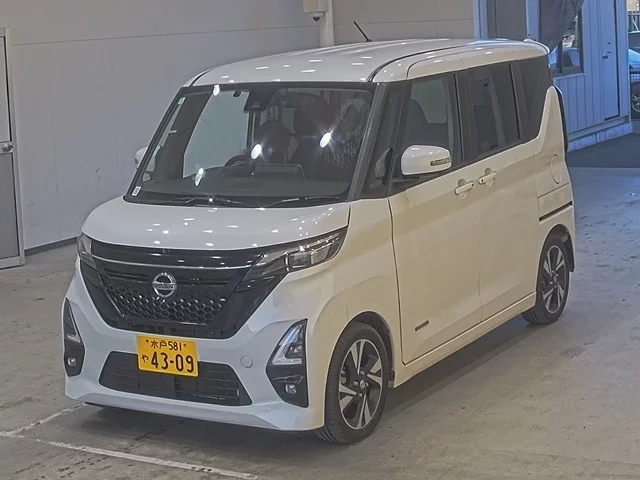 Nissan Roox Лот № 20461 2020