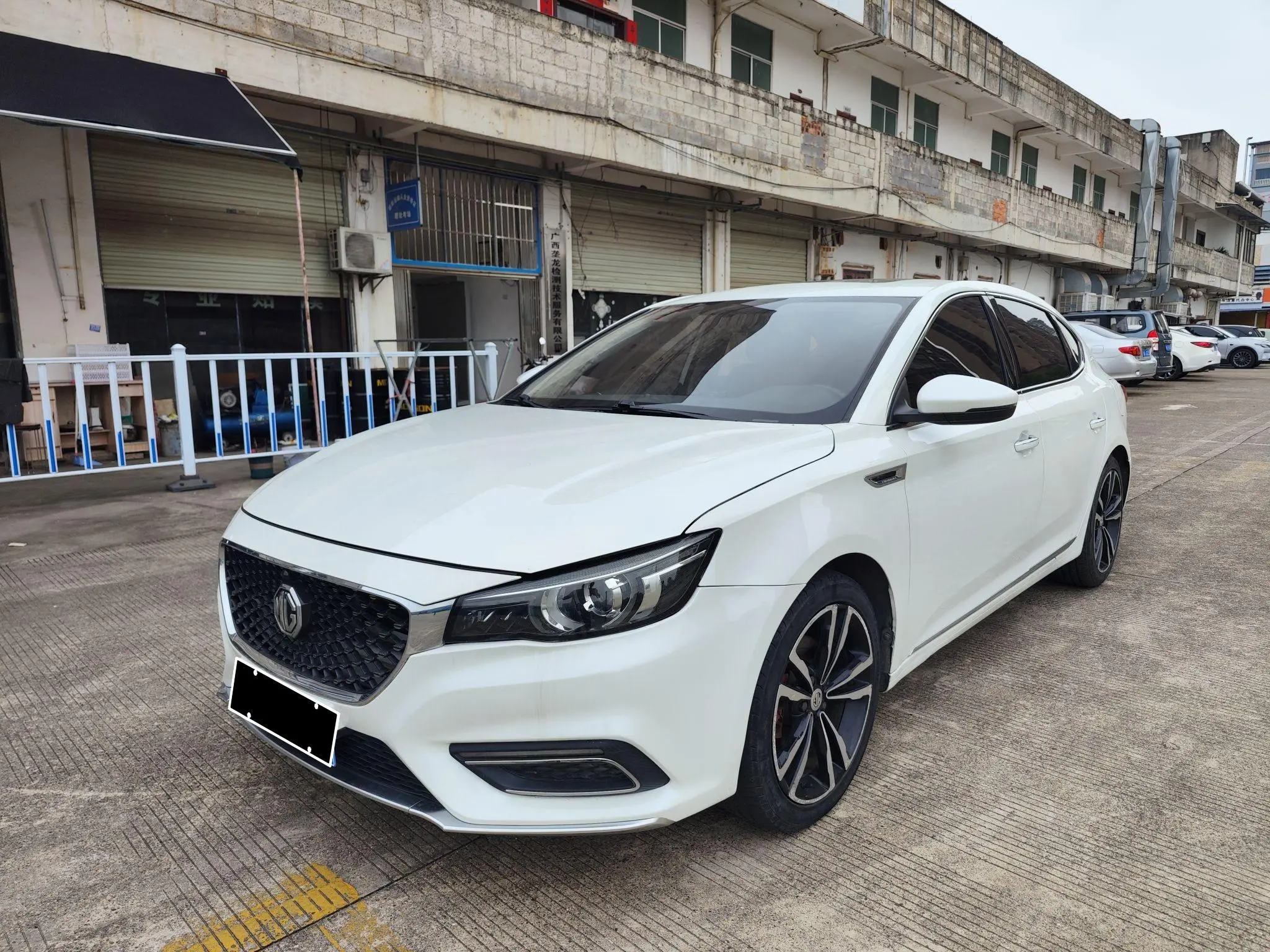 Mg 6 №19417744 2018