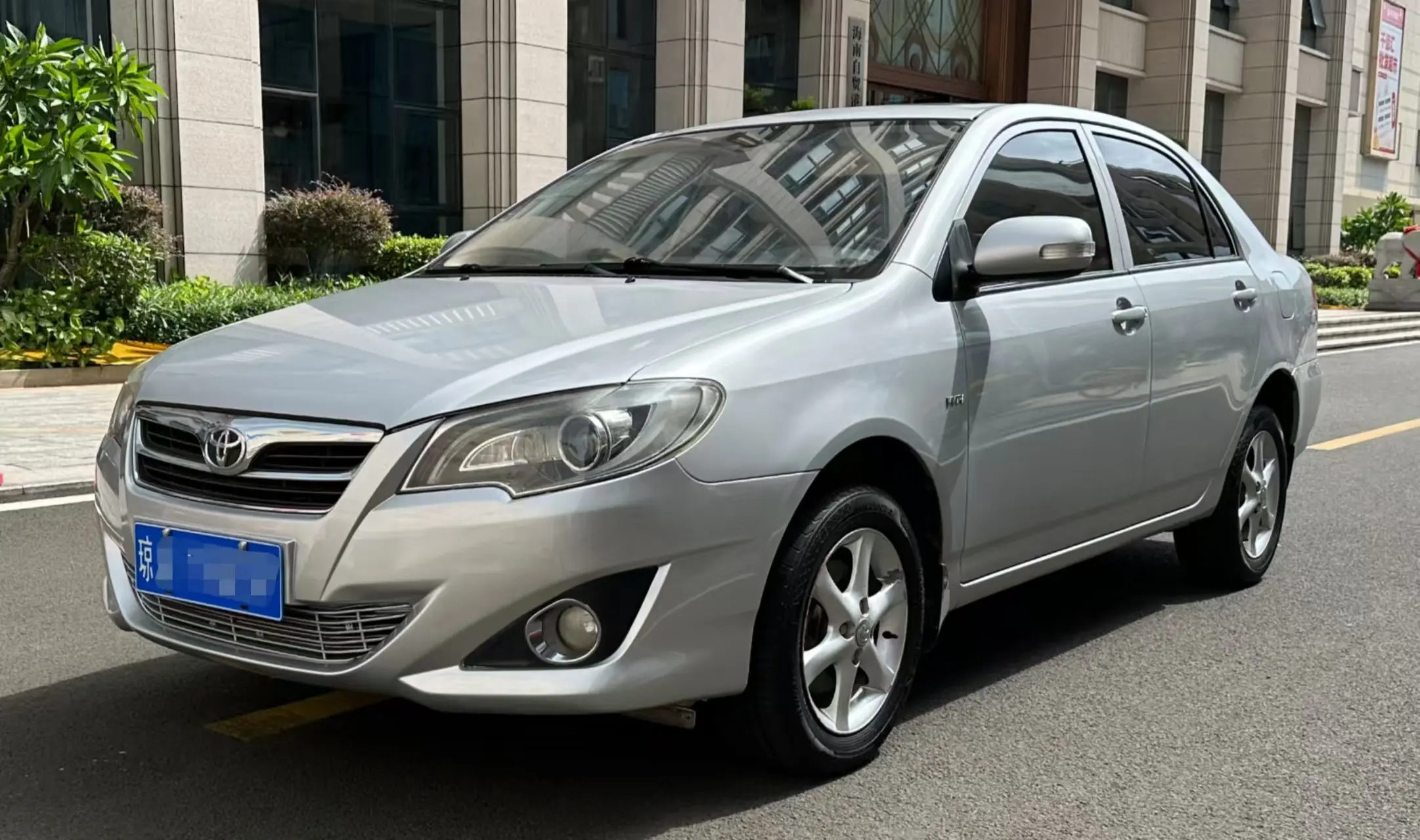 Toyota Corolla XI (E160, E170, E180)