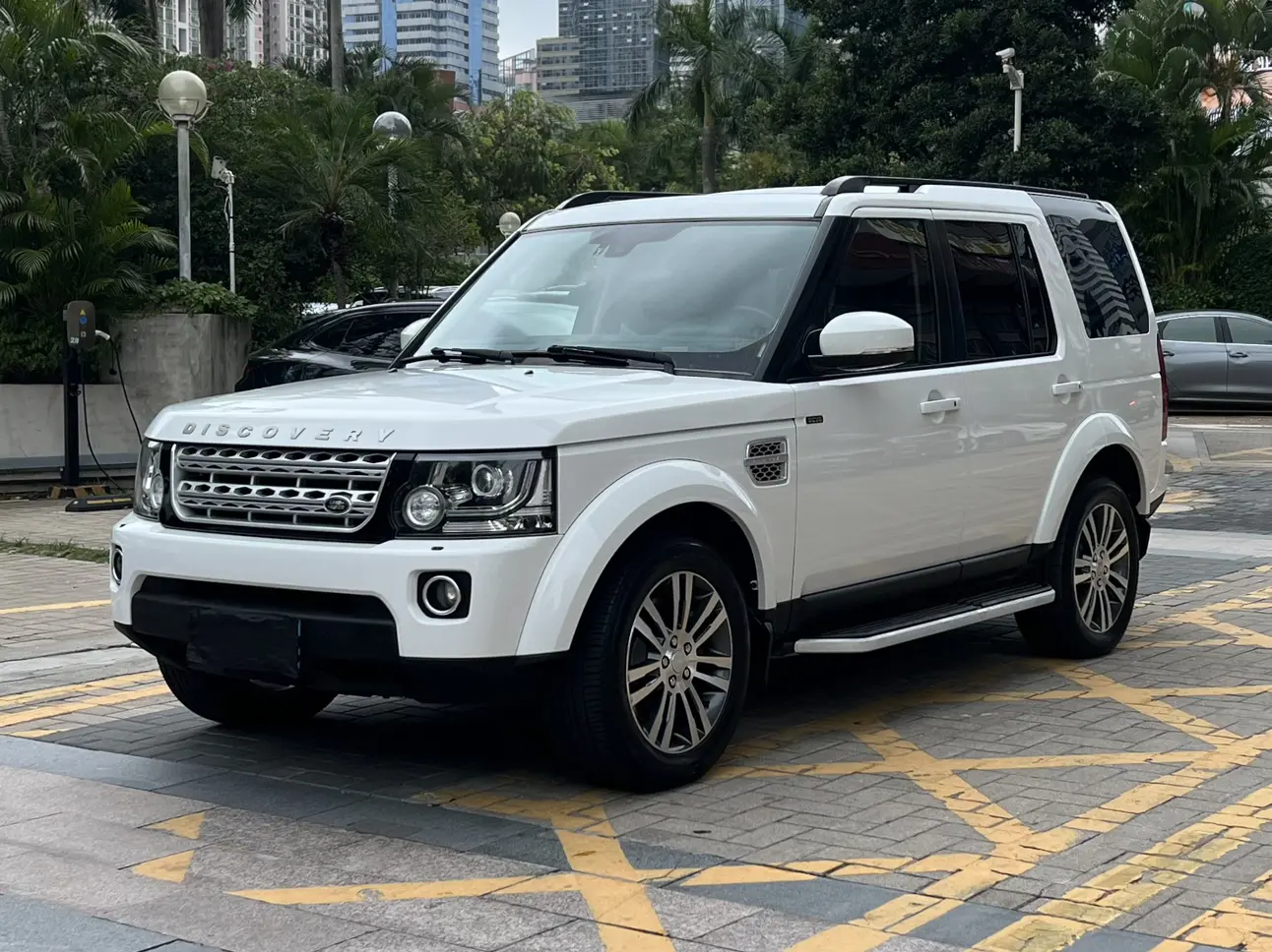 Land Rover Discover №19433196 2015