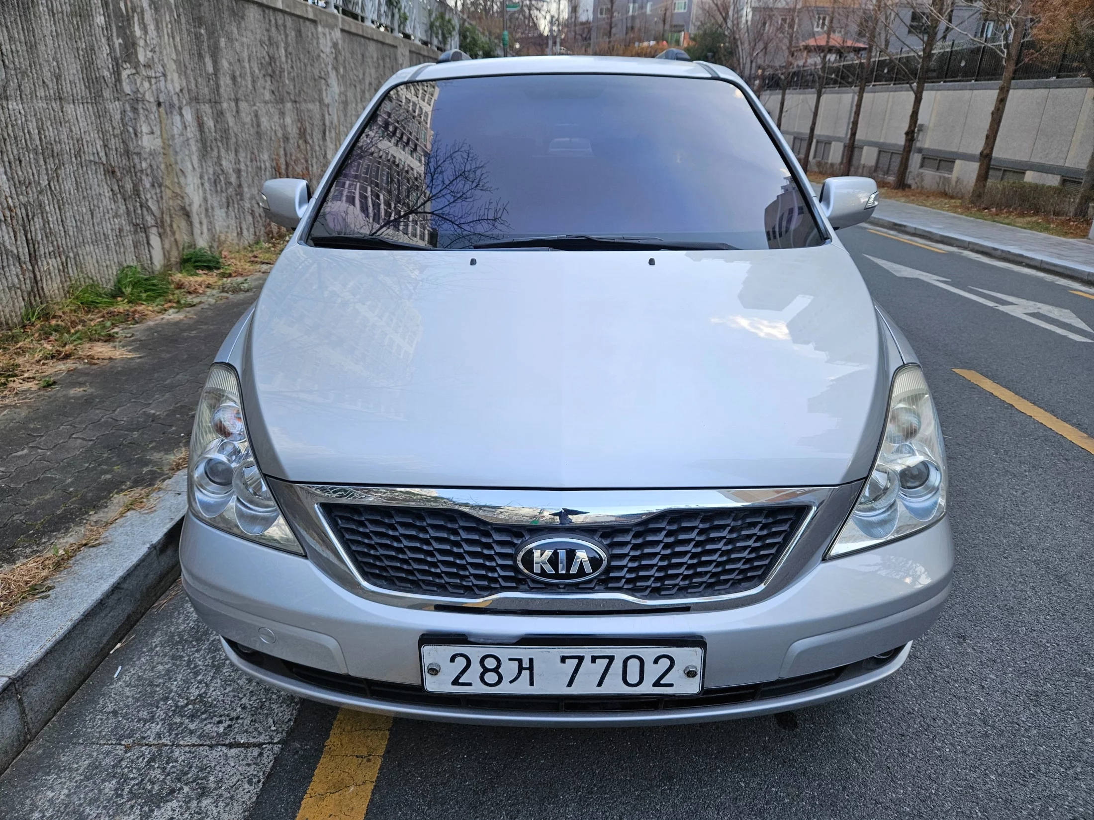 Kia Carnival 2012
