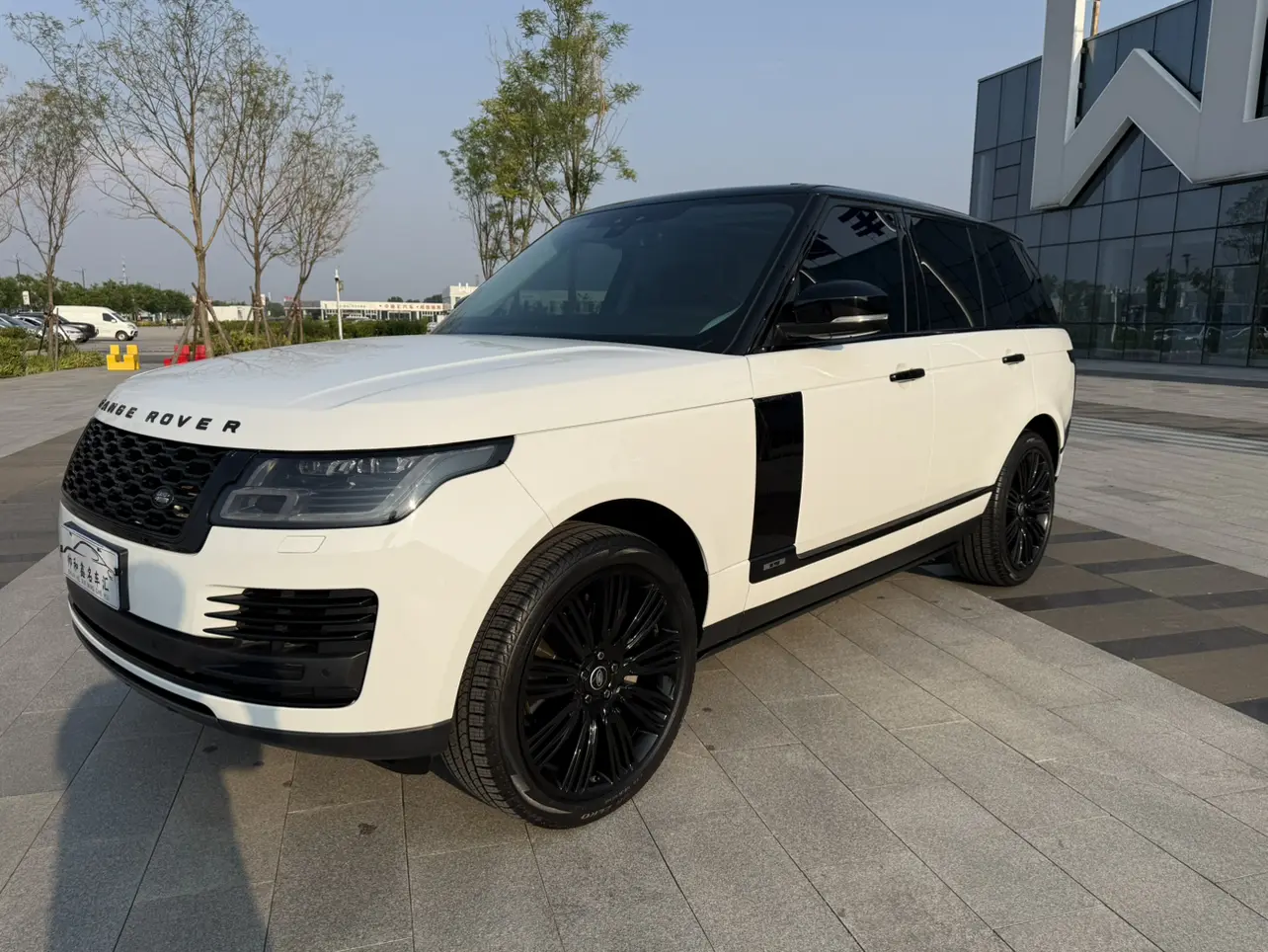 Land Rover Range Rover IV Рестайлинг