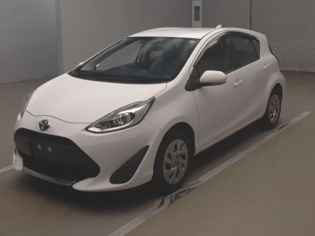 Toyota Aqua Лот № 50027 2020