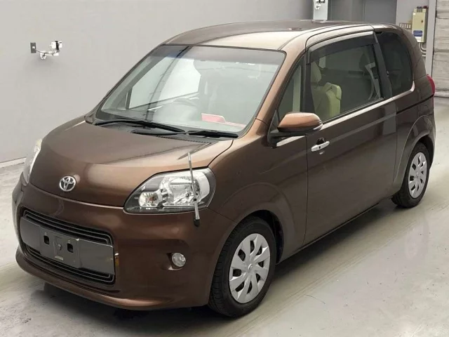 Toyota Porte II
