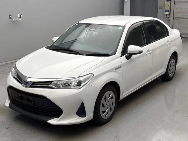Toyota Corolla Axio Лот № 12278 2020