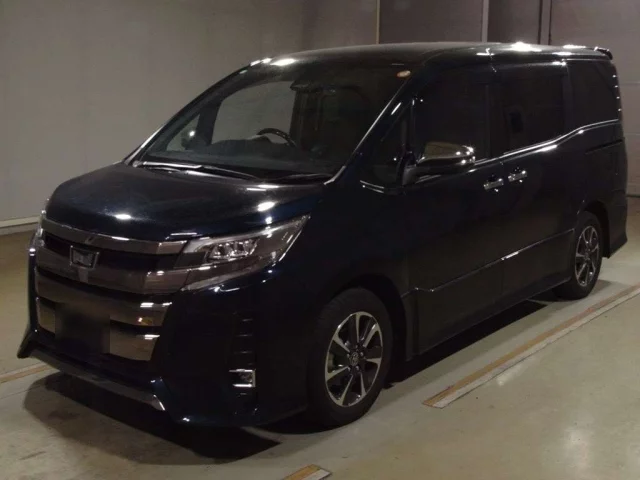 Toyota Noah Лот № 2020