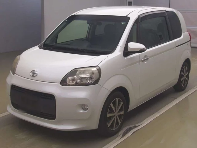 Toyota Porte II
