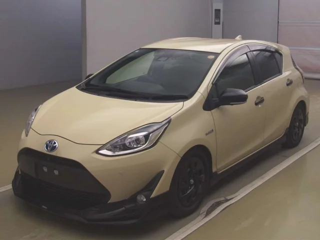 Toyota Aqua I Рестайлинг 2