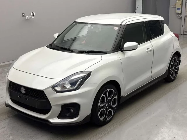 Suzuki Swift Лот № 32097 2023