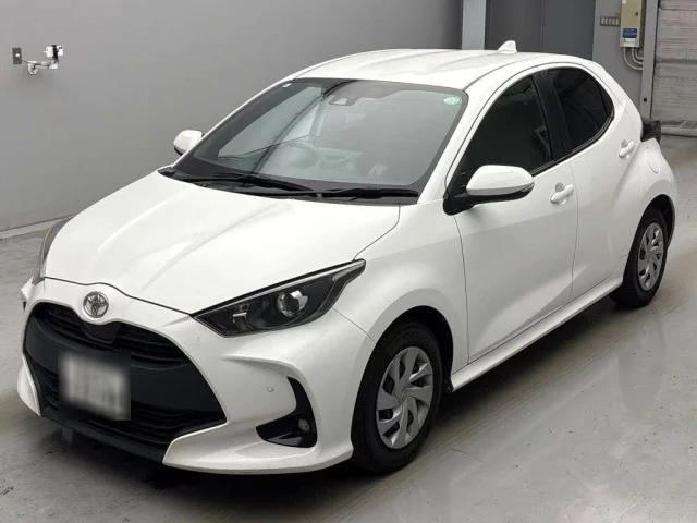 Toyota Yaris Лот № 12230 2021