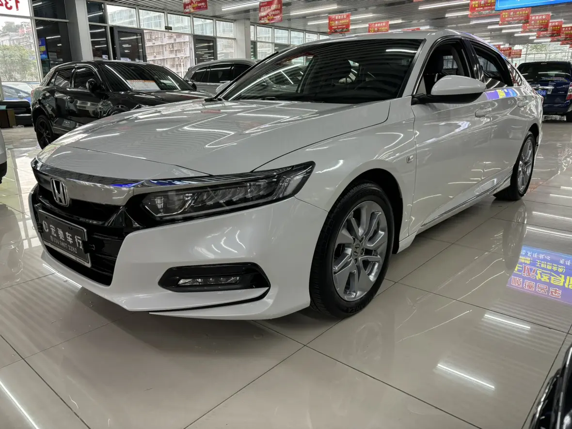 Honda Accord X Рестайлинг